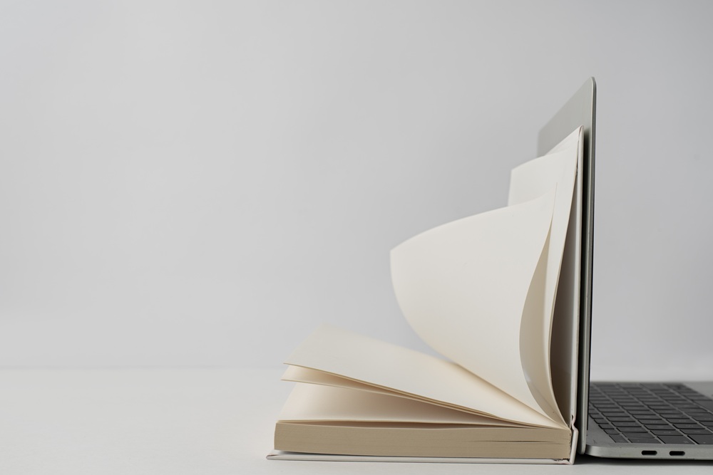 Plume des Héros Rédaction Ghostwriting Biographies Finistère